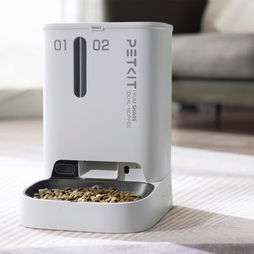 PETKIT YumShare Dual-Hopper Smart Feeder With Camera - Image 2